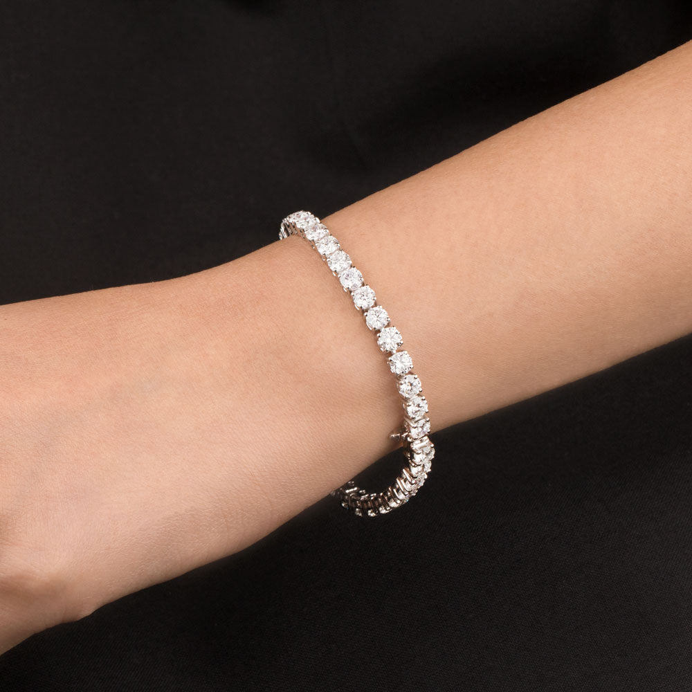 18K White Gold Diamond Bracelet - 10.87ct VVS-EF