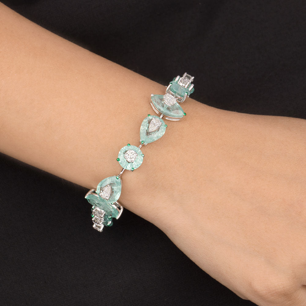 18K White Gold Diamond Bracelet - 4.348ct VS-SI-HI with Colour Stones