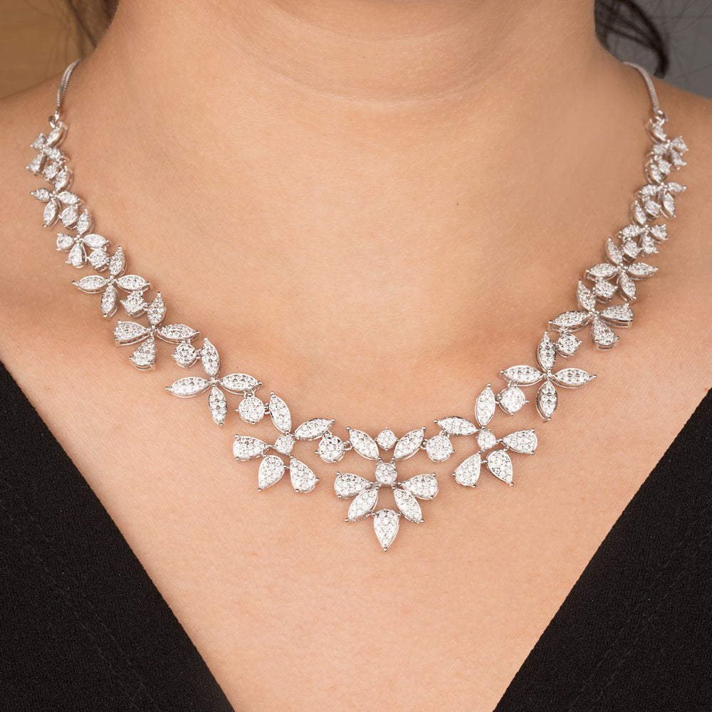 14K White Gold Diamond Necklace - 4.25ct VS-SI-GH
