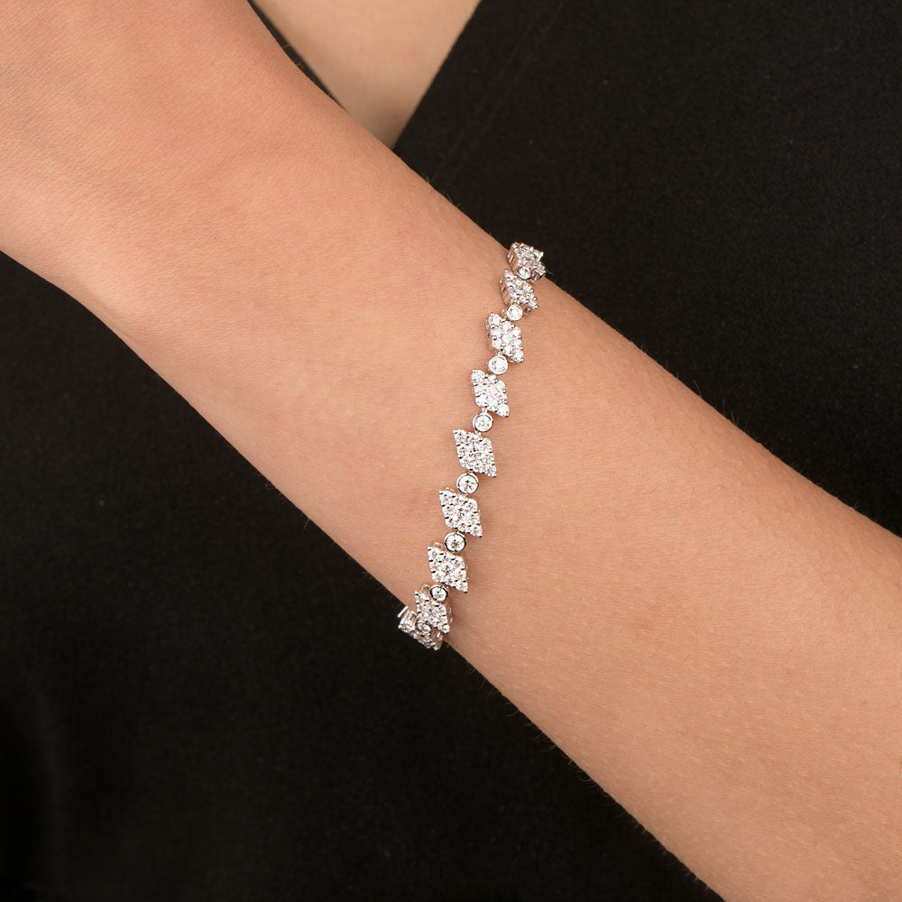 14K White Gold Diamond Bracelet - 2.75ct VVS-VS-GH