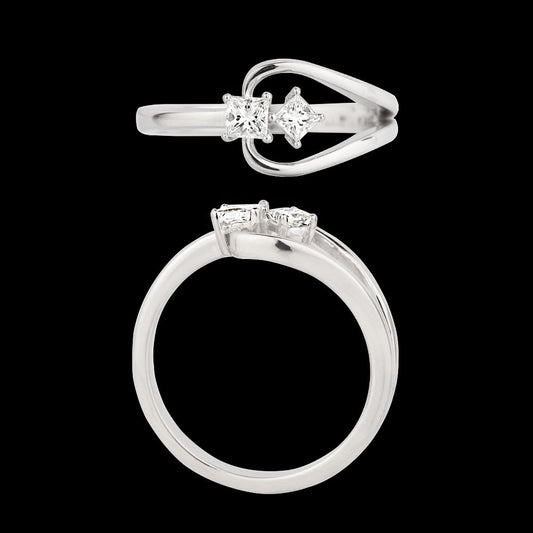 18K White Gold Diamond Ring - 0.258ct VVS-VS-IJ