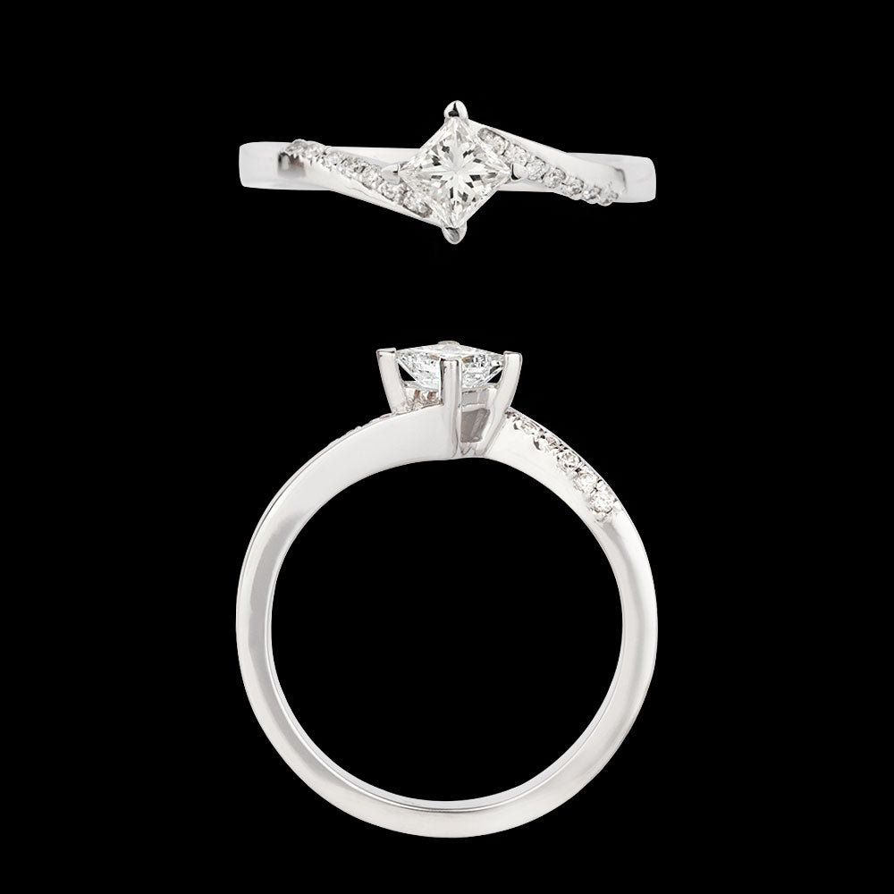 18K White Gold Diamond Ring - 0.481ct VVS-VS-IJ