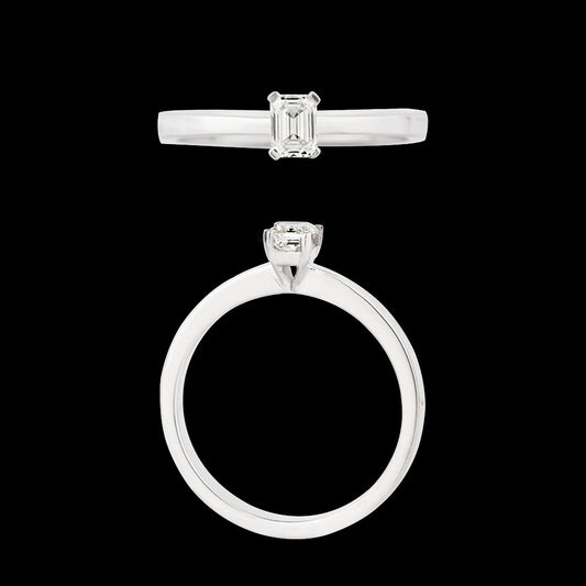 18K White Gold Diamond Ring - 0.314ct VVS-IJ