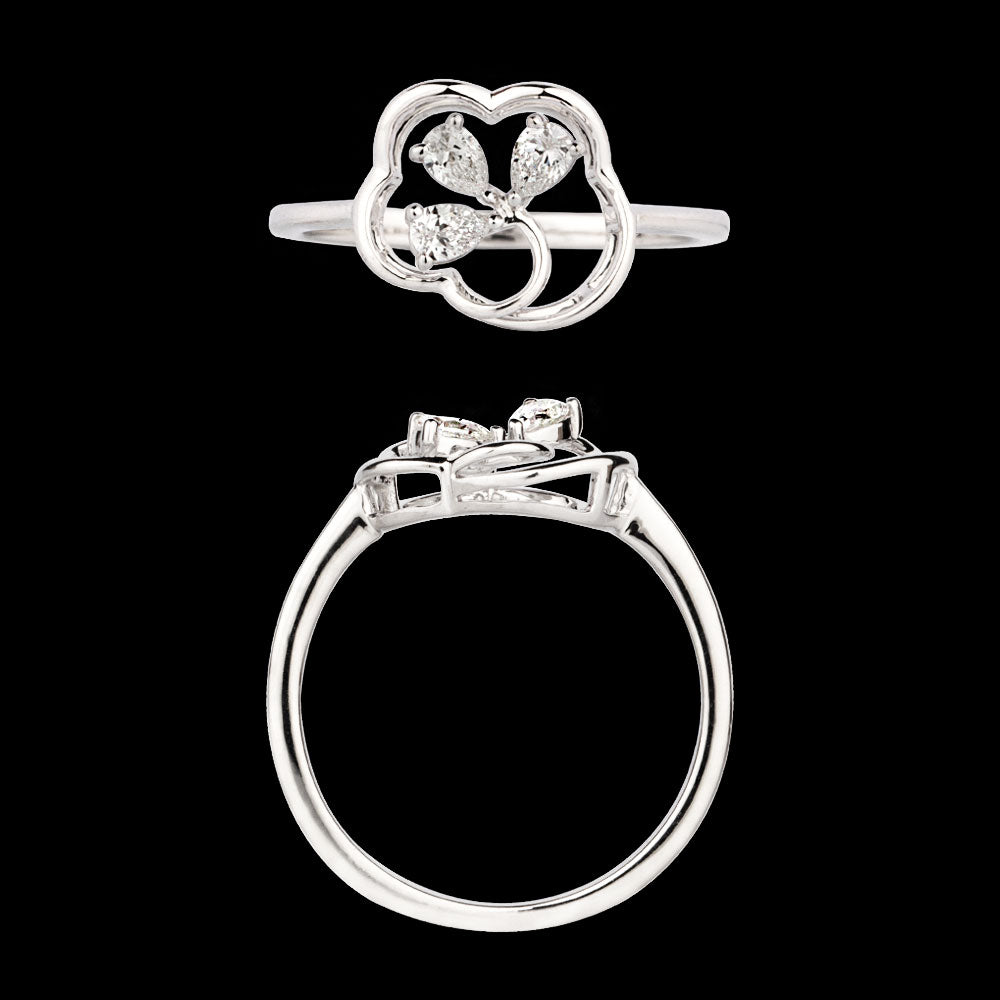 18K White Gold Diamond Ring - 0.262ct VVS-FG