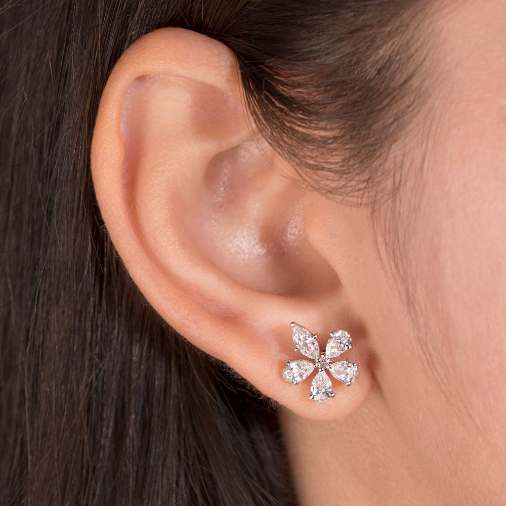 18K White Gold Diamond Earrings - 1.71ct VS-SI-FG