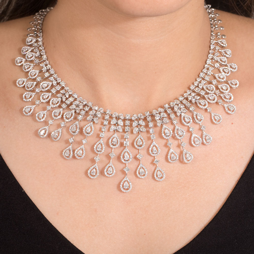 18K White Gold Diamond Necklace - 23.632ct VS-SI-EF