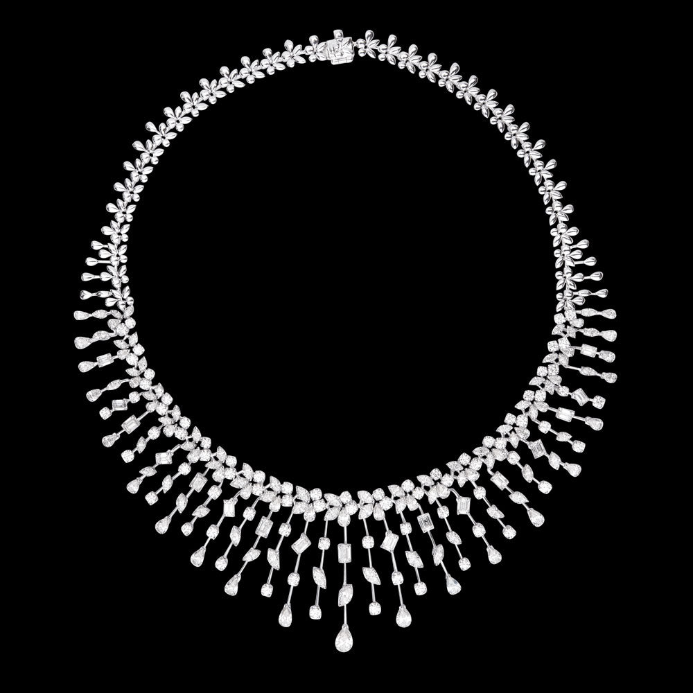 18K White Gold Diamond Necklace - 26.36ct VVS-VS-HI with Colour Stones