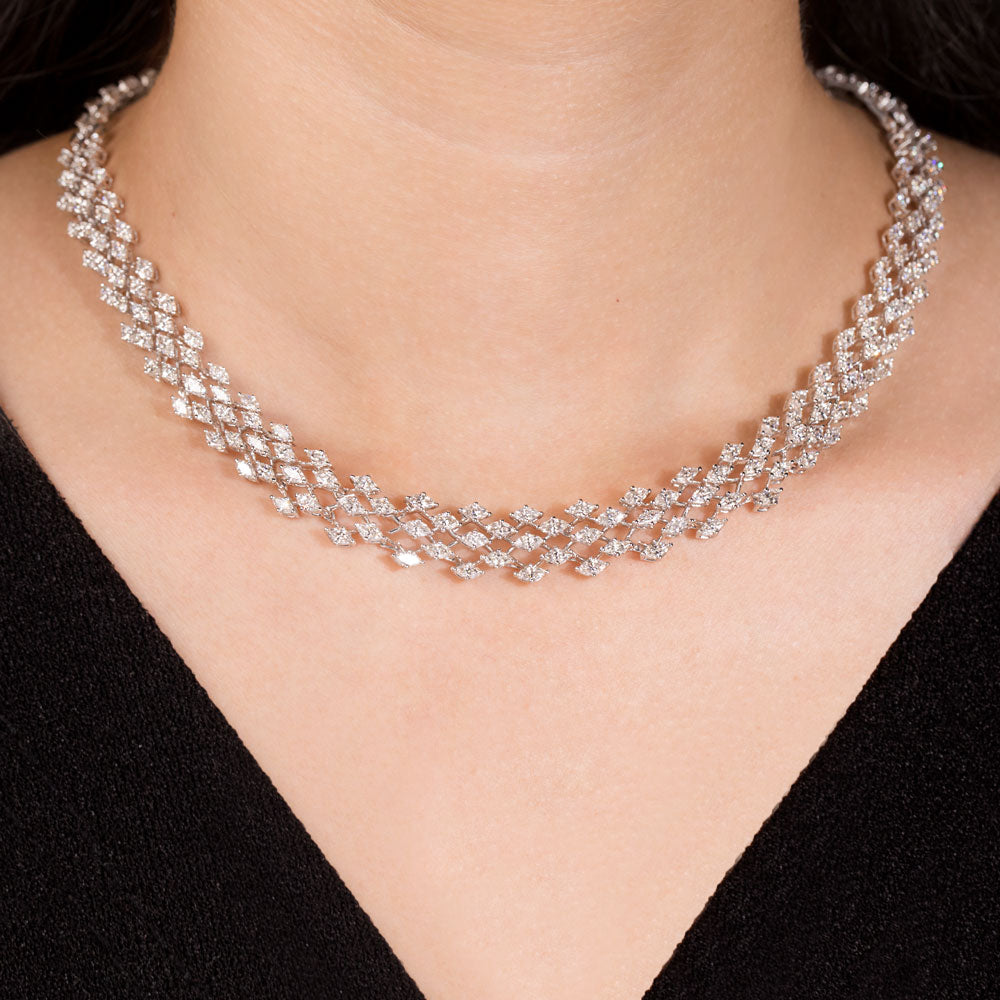 18K White Gold Diamond Necklace - 10.72ct VVS-VS-HI