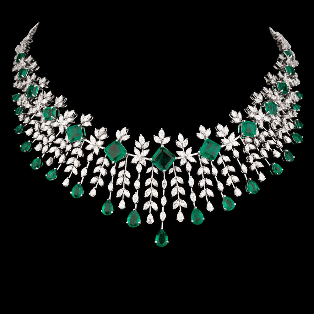 18K White Gold Diamond Necklace - 19.28ct VVS-VS-GH with Colour Stones