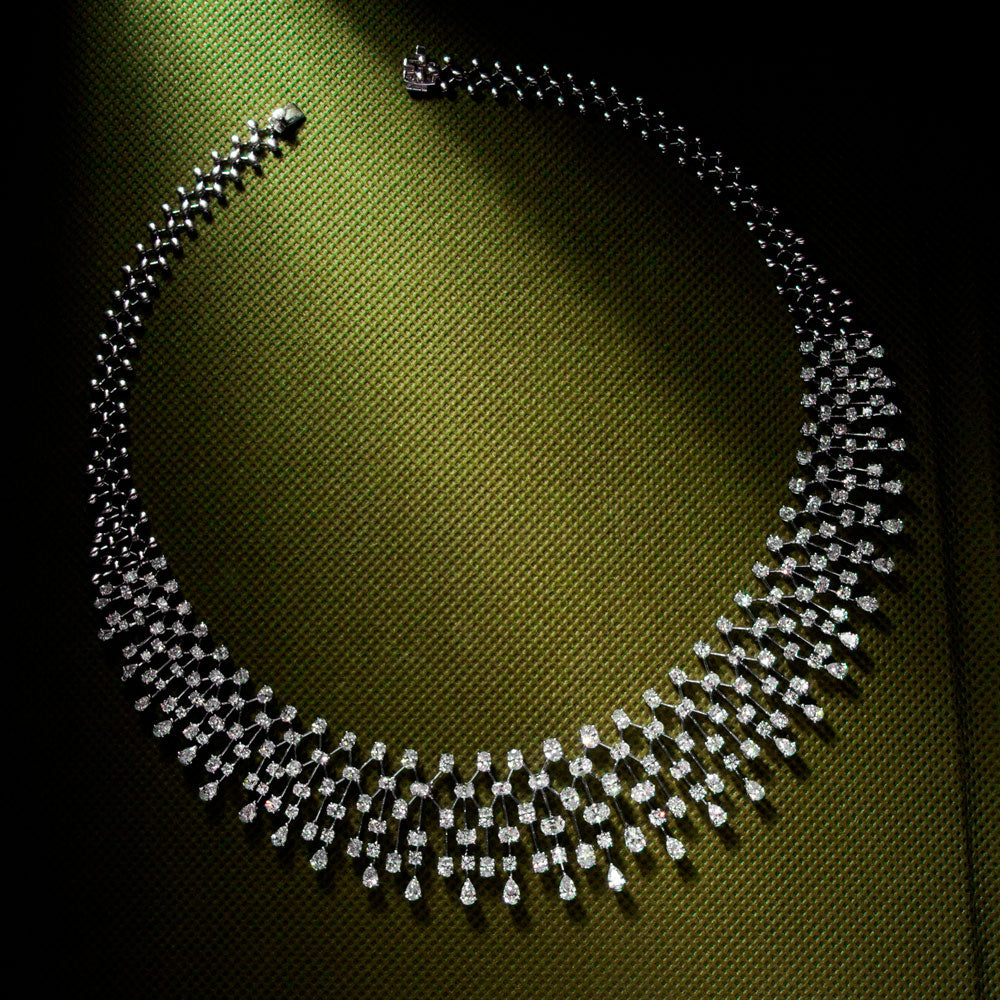 18K White Gold Diamond Necklace - 21.142ct VVS-VS-EF