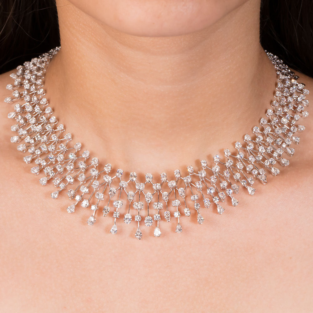 18K White Gold Diamond Necklace - 21.142ct VVS-VS-EF