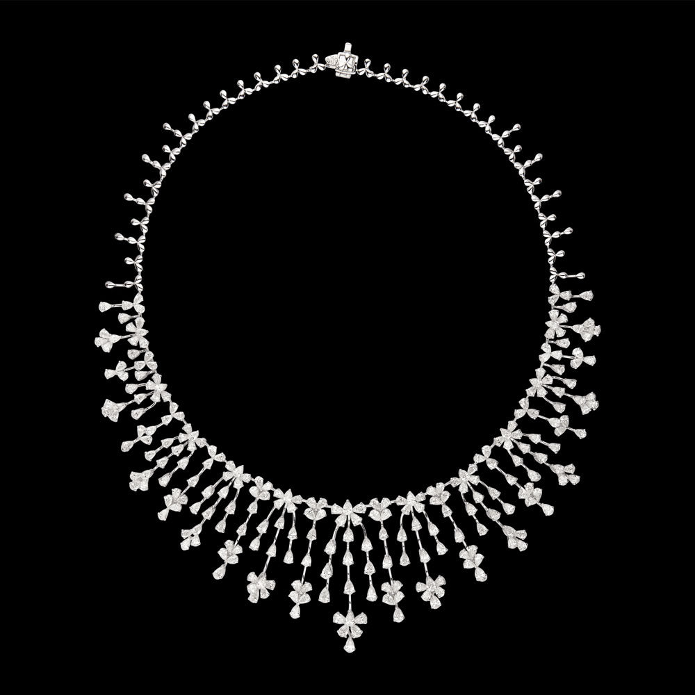 18K White Gold Diamond Necklace - 22.77ct VVS-VS-EF