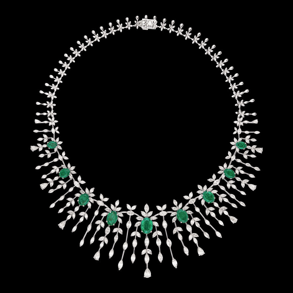 18K White Gold Diamond Necklace - 23.65ct VVS-VS-HI with Colour Stones