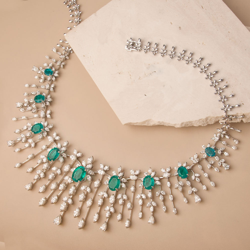 18K White Gold Diamond Necklace - 23.65ct VVS-VS-HI with Colour Stones