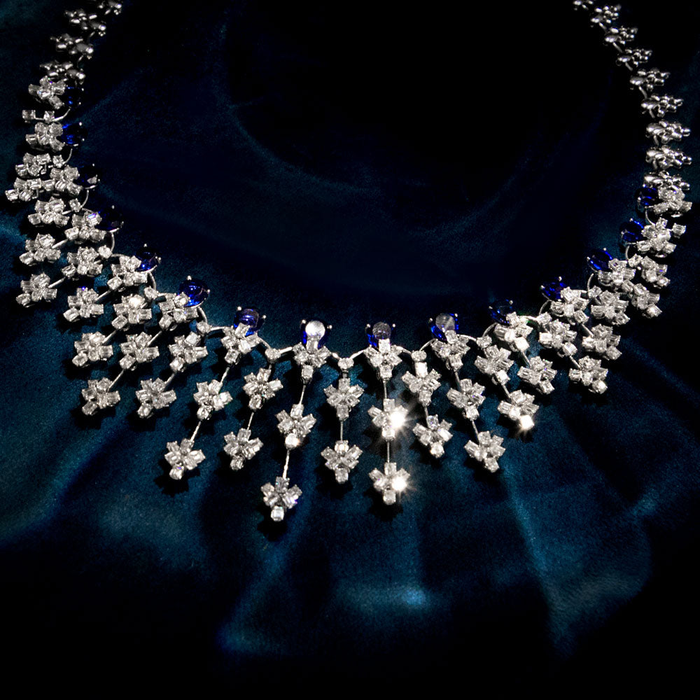 18K White Gold Diamond Necklace - 28.21ct VVS-VS-EF with Colour Stones