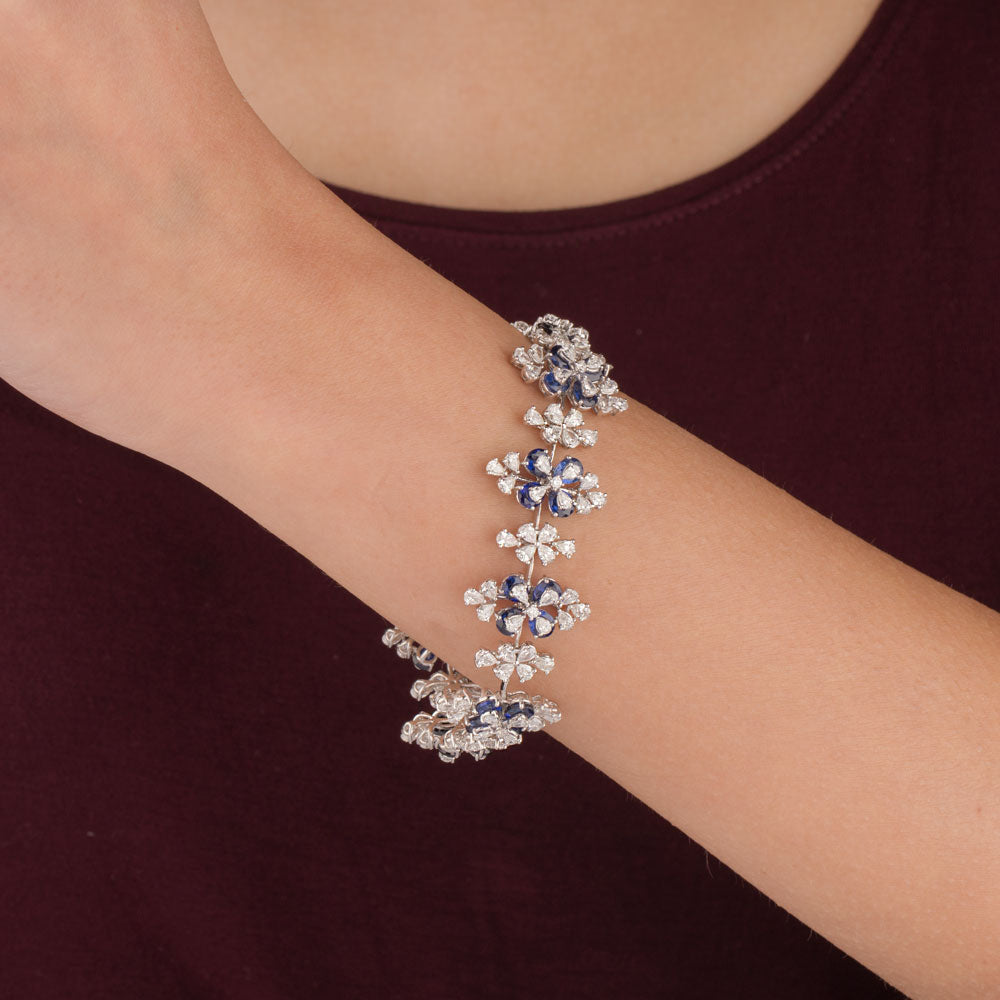 18K White Gold Diamond Bracelet - 9.55ct VVS-VS-EF with Colour Stones