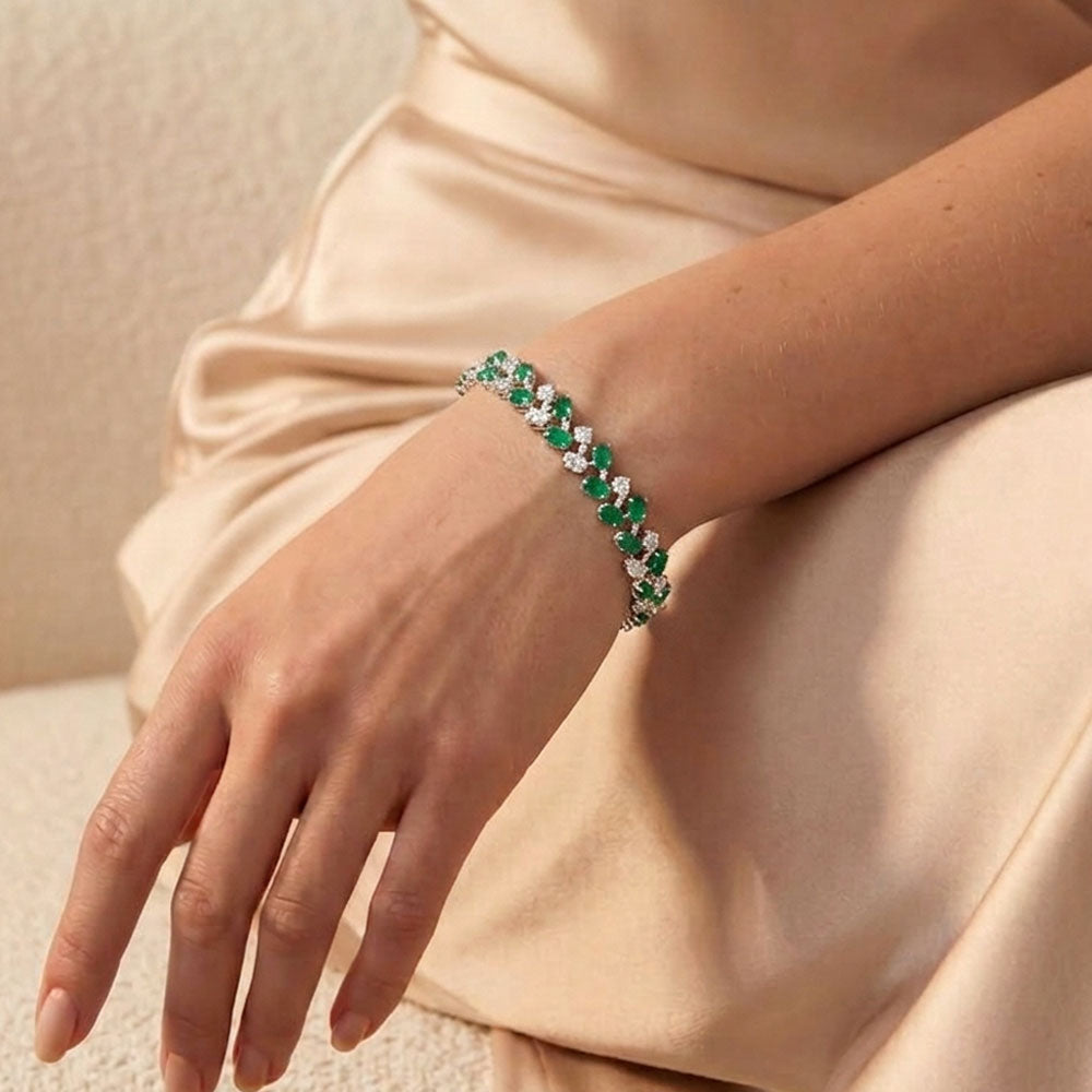 18K White Gold Diamond Bracelet - 5.71ct VS-SI-HI with Colour Stones