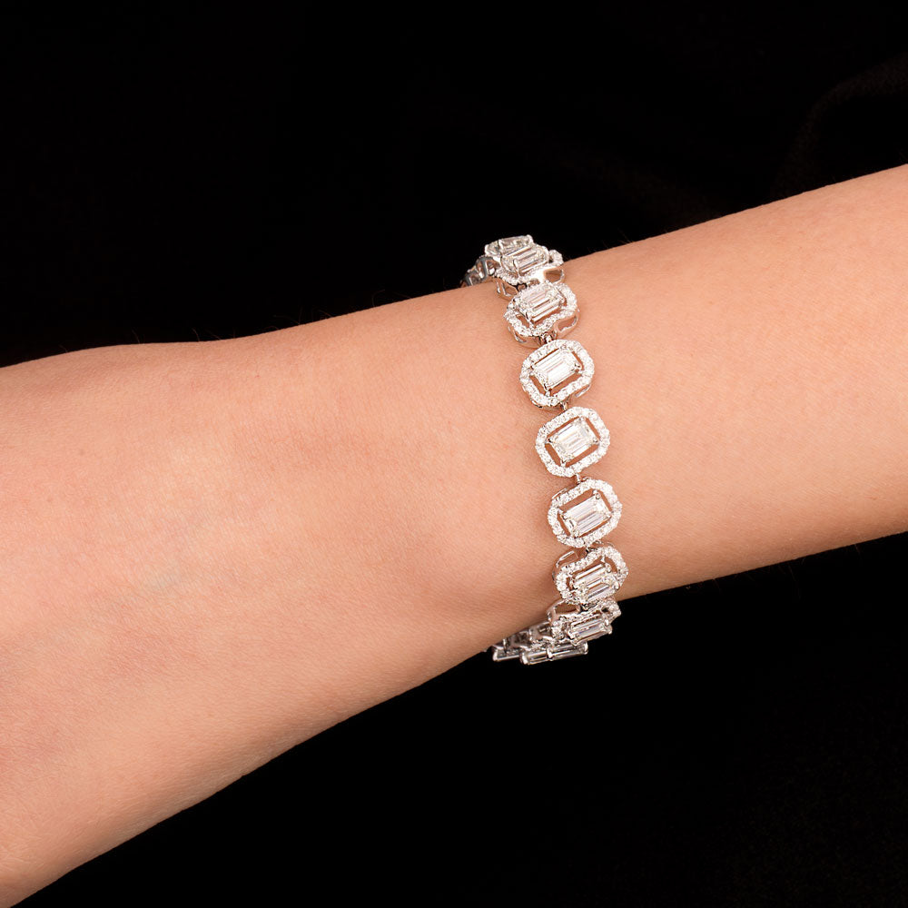 18K White Gold Diamond Bracelet - 12.011ct VVS-VS-HI