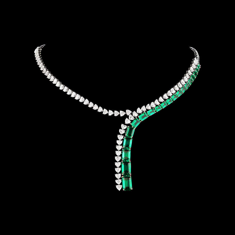 18K White Gold Diamond Necklace - 15.33ct VVS-VS-EF with Colour Stones