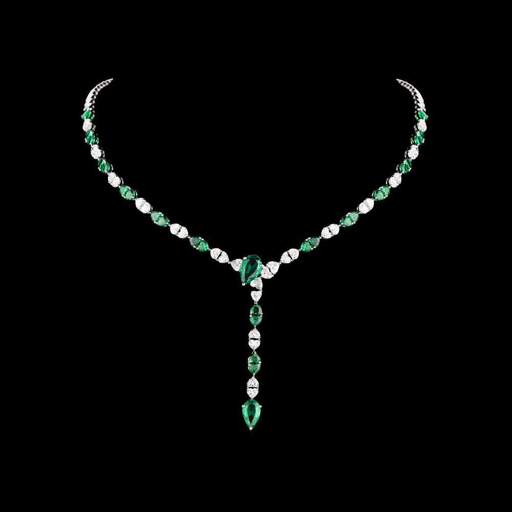 18K White Gold Diamond Necklace - 6.67ct VVS-VS-EF with Colour Stones