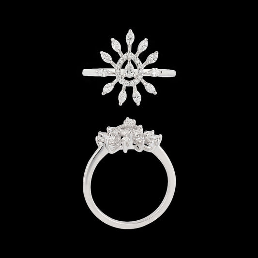 18K White Gold Diamond Ring - 0.545ct VVS-VS-EF