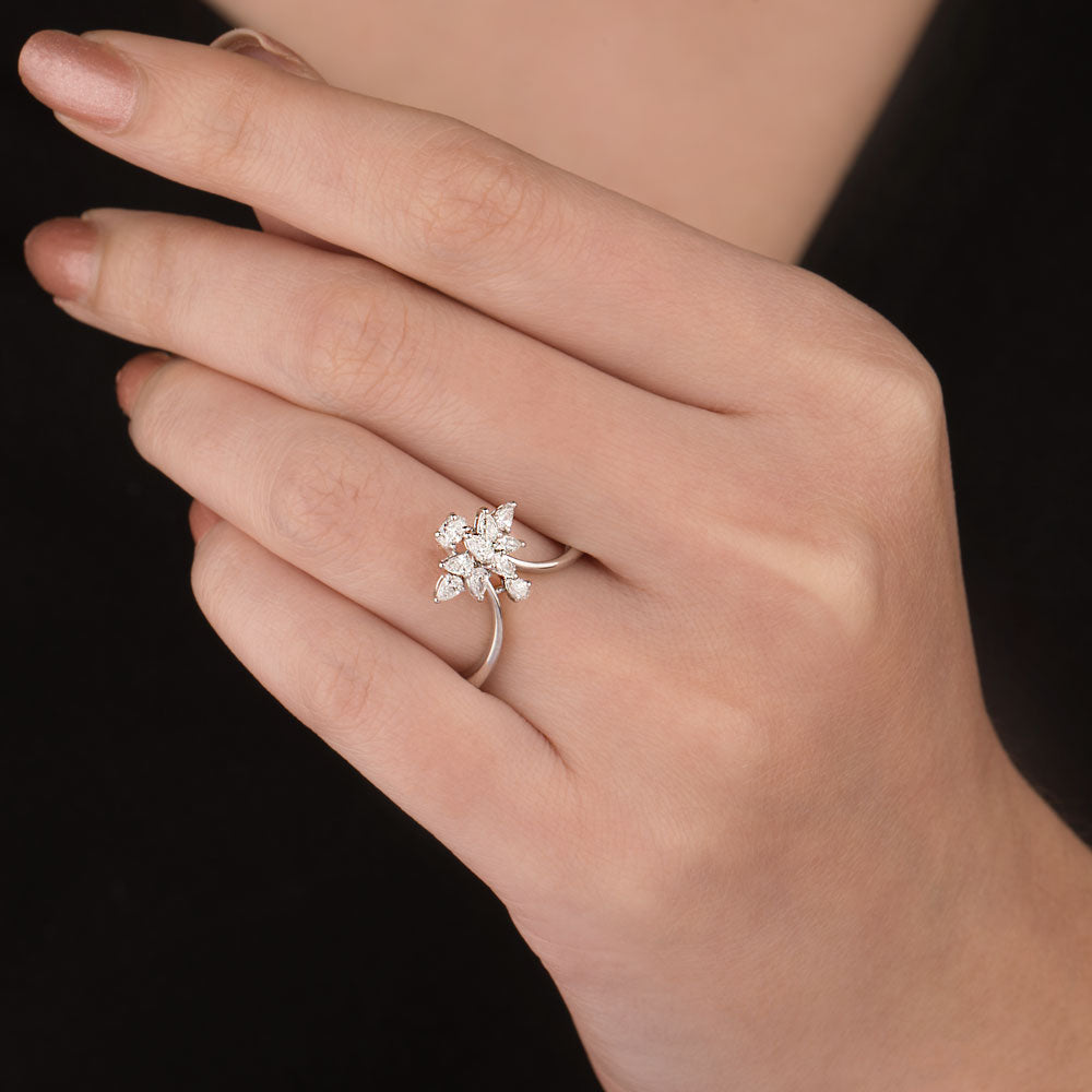 18K White Gold Diamond Ring - 0.469ct VVS-FG