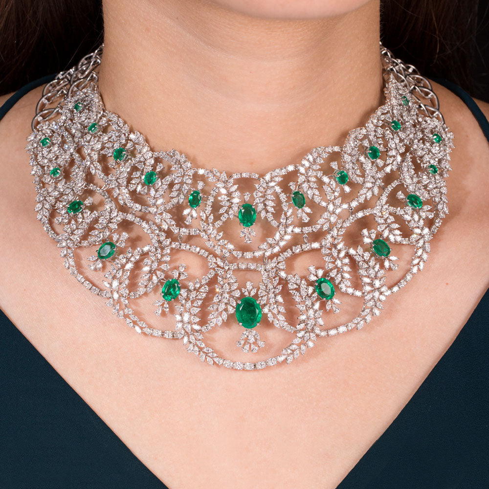 18K White Gold Diamond Necklace - 36.93ct VVS-EF with Colour Stones