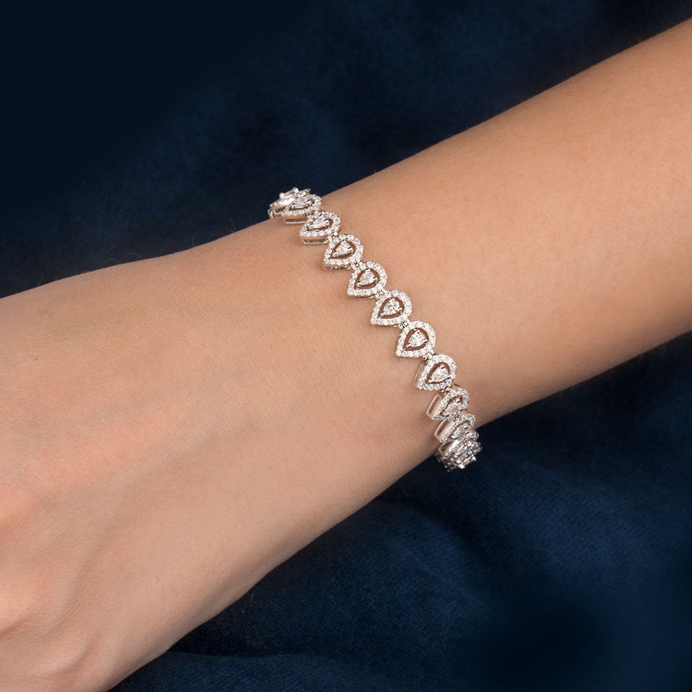 18K White Gold Diamond Bracelet - 1.705ct VS-SI-FG