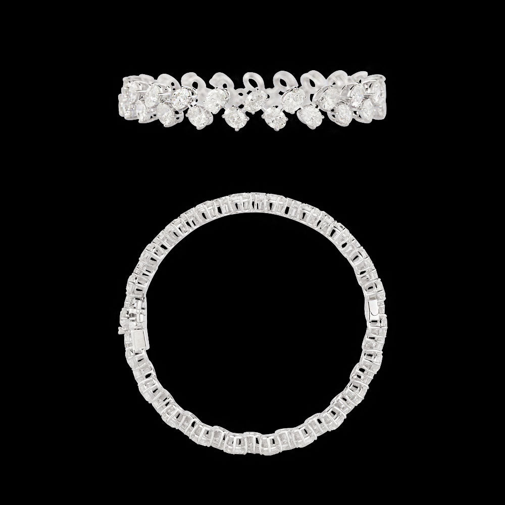 18K White Gold Diamond Bangle - 21.14ct VVS-VS-HI