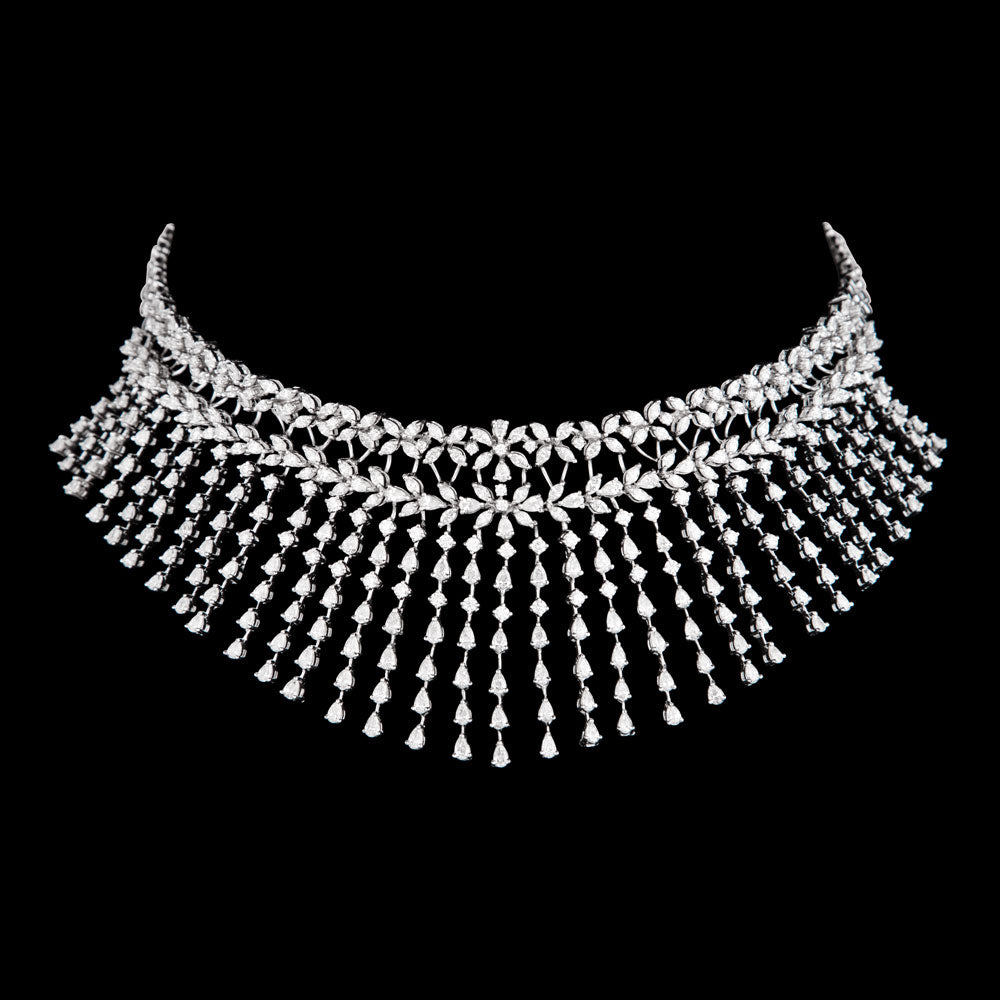 18K White Gold Diamond Necklace - 17.83ct VVS-EF