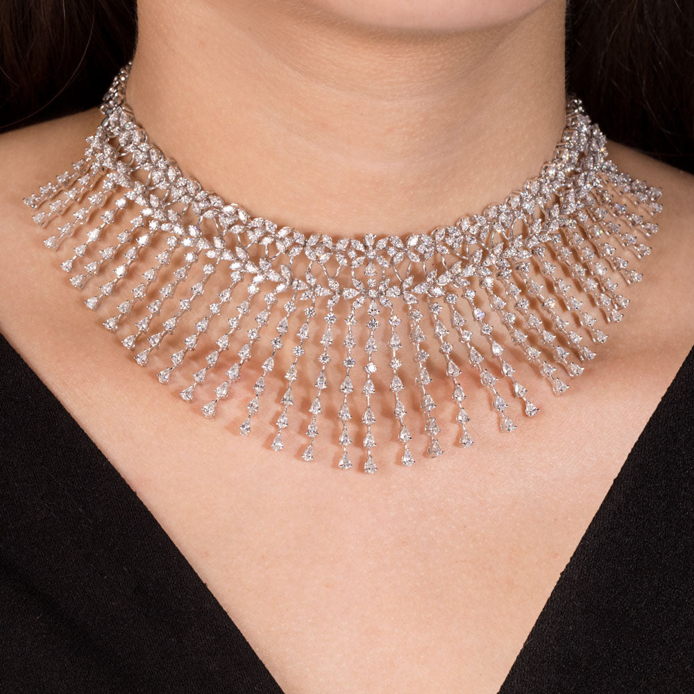 18K White Gold Diamond Necklace - 17.83ct VVS-EF
