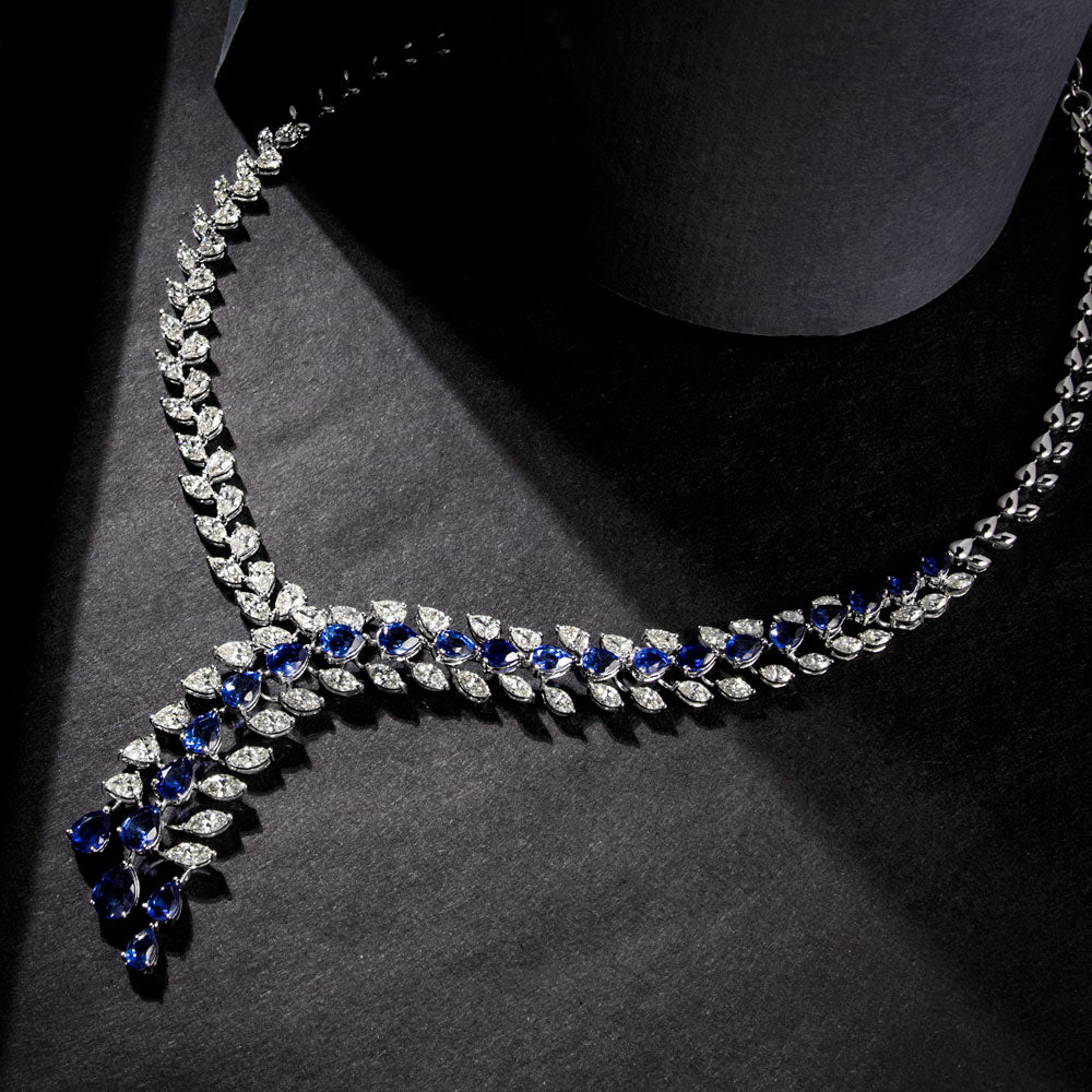 18K White Gold Diamond Necklace - 15.71ct VVS-VS-JK with Colour Stones