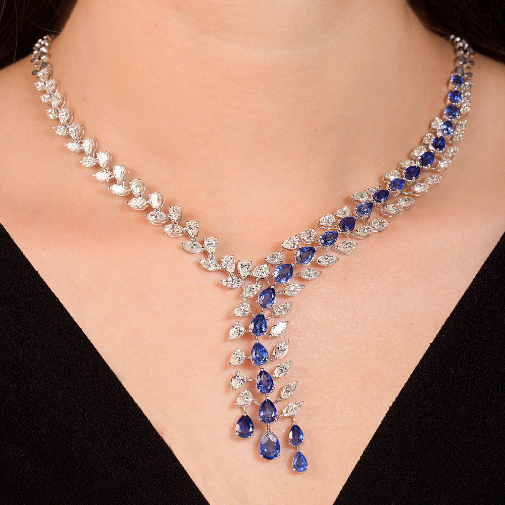 18K White Gold Diamond Necklace - 15.71ct VVS-VS-JK with Colour Stones