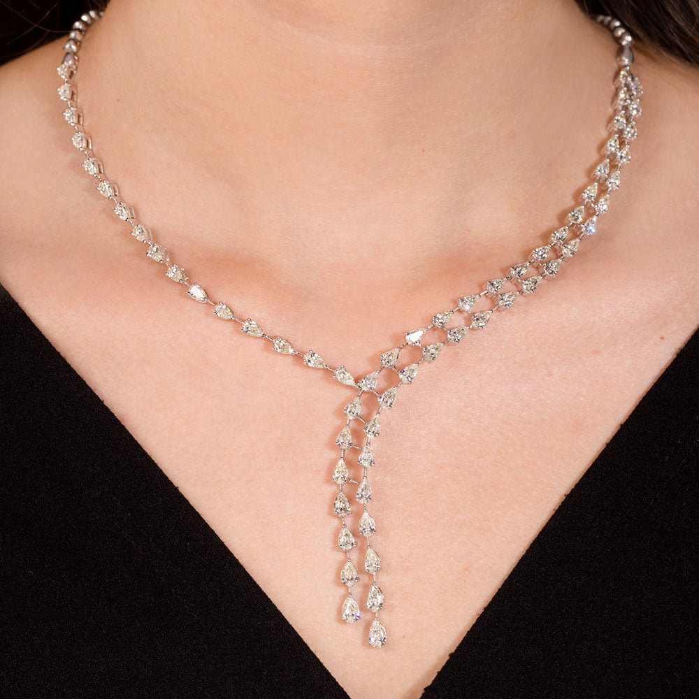 18K White Gold Diamond Necklace - 10.58ct VVS-VS-JK