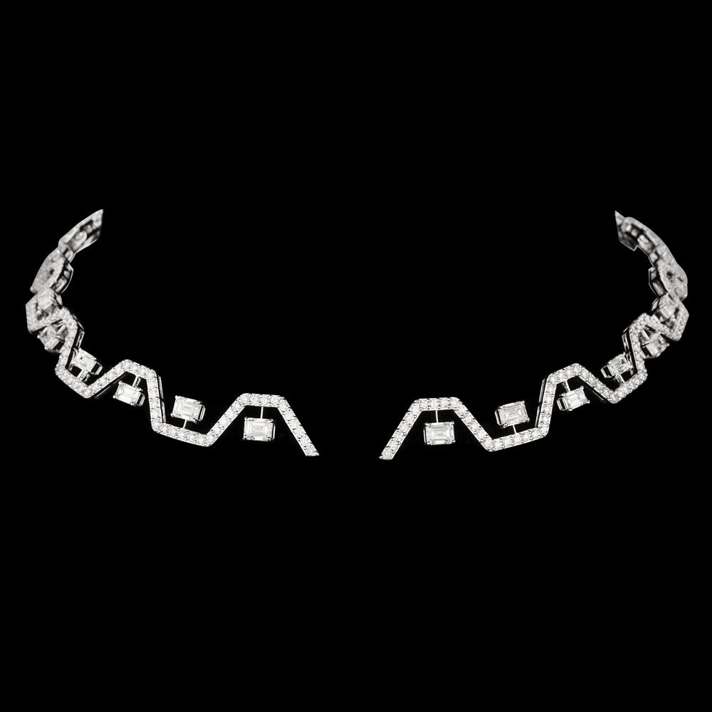 18K White Gold Diamond Necklace - 11.6ct VVS-VS-GH