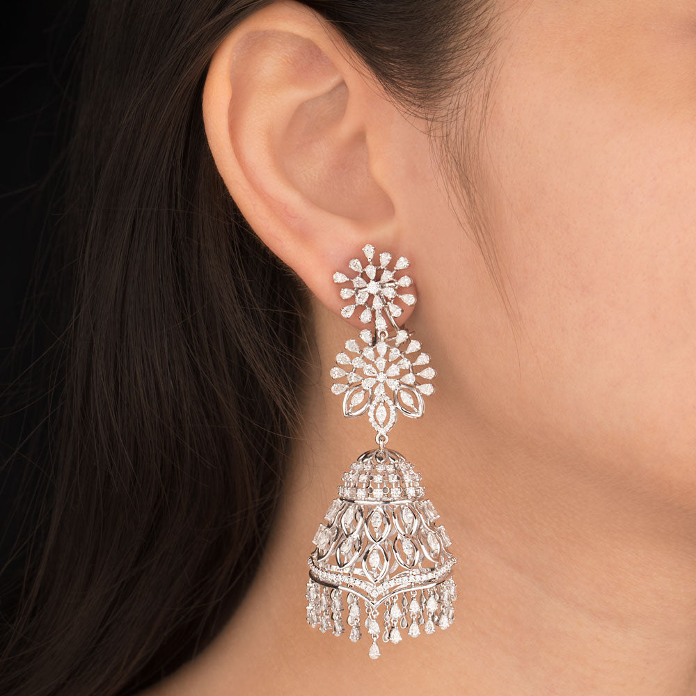 18K White Gold Diamond Earrings - 8.11ct VVS-EF