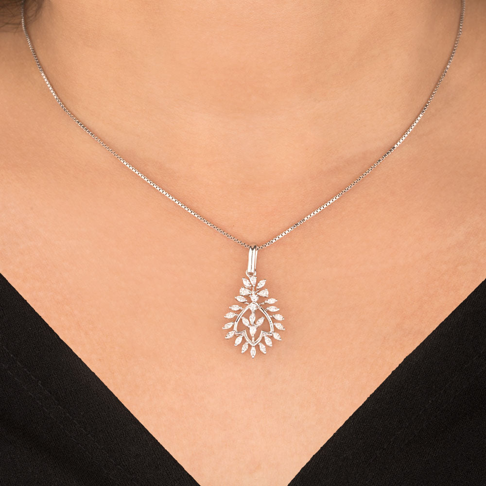 18K White Gold Diamond Pendant - 0.54ct VVS-EF