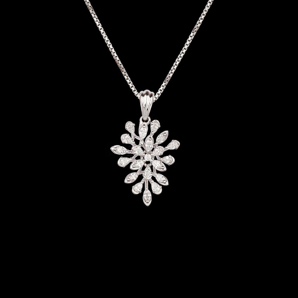 18K White Gold Diamond Pendant - 0.624ct VVS-VS-EF