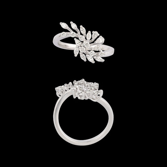 18K White Gold Diamond Ring - 0.41ct VVS-EF