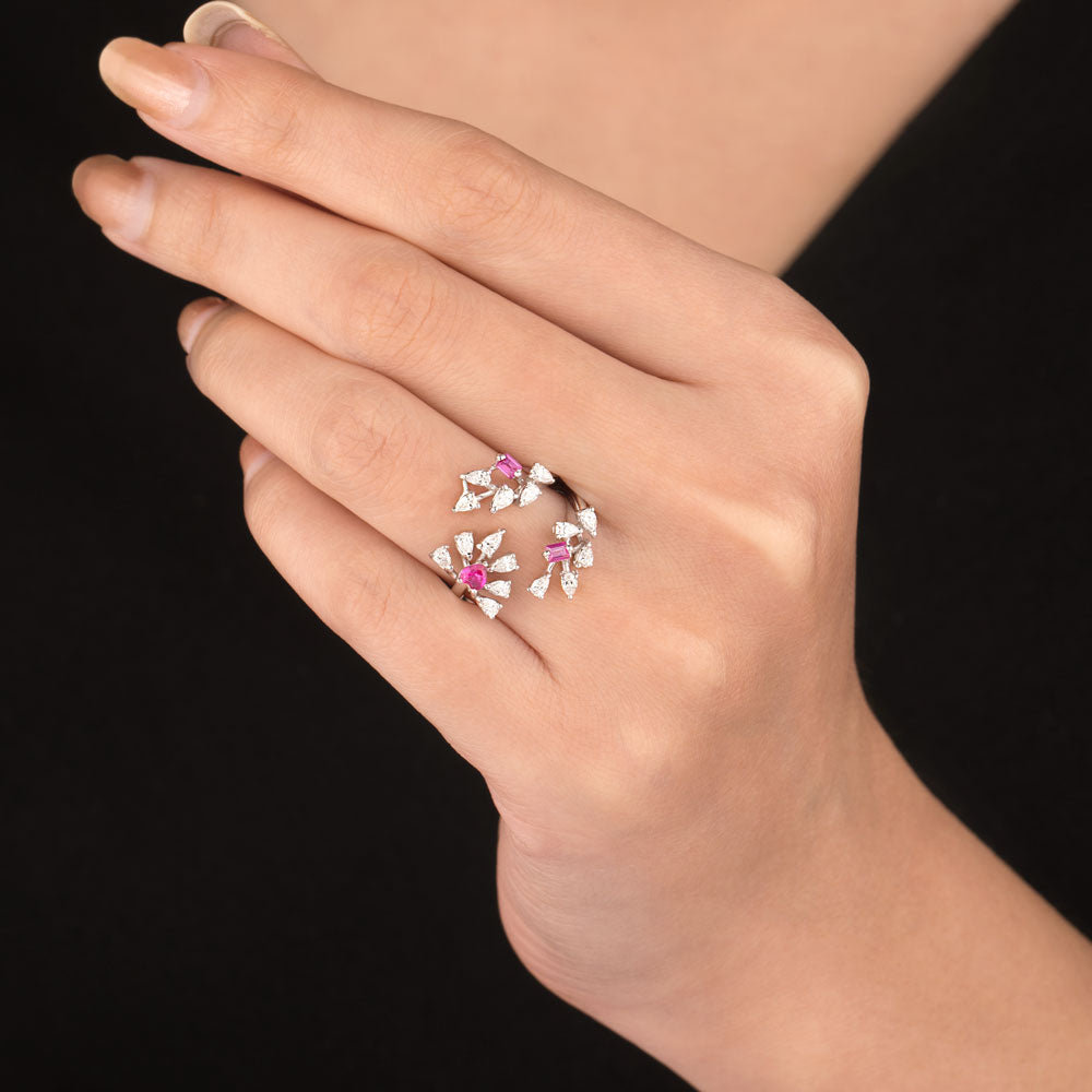 18K White Gold Diamond Ring - 0.5ct VVS-VS-EF with Colour Stones
