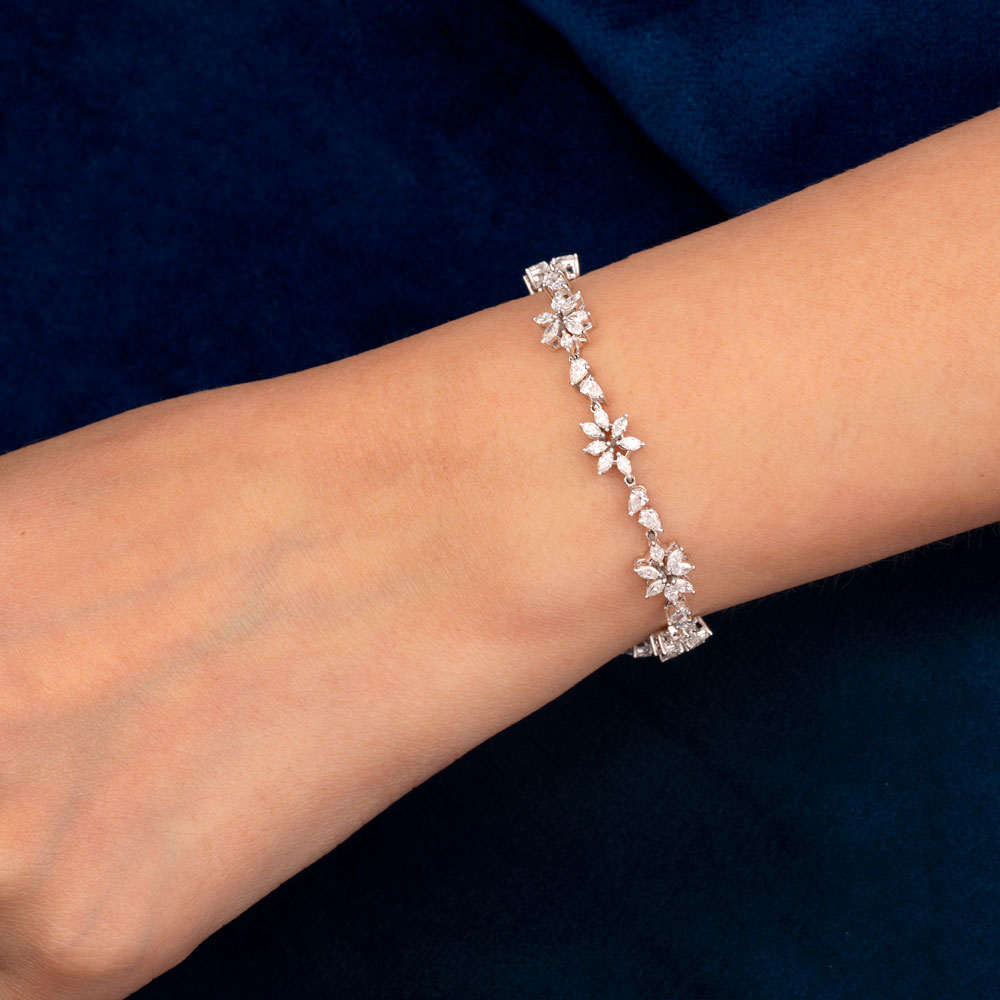 18K White Gold Diamond Bracelet - 3.42ct VVS-EF