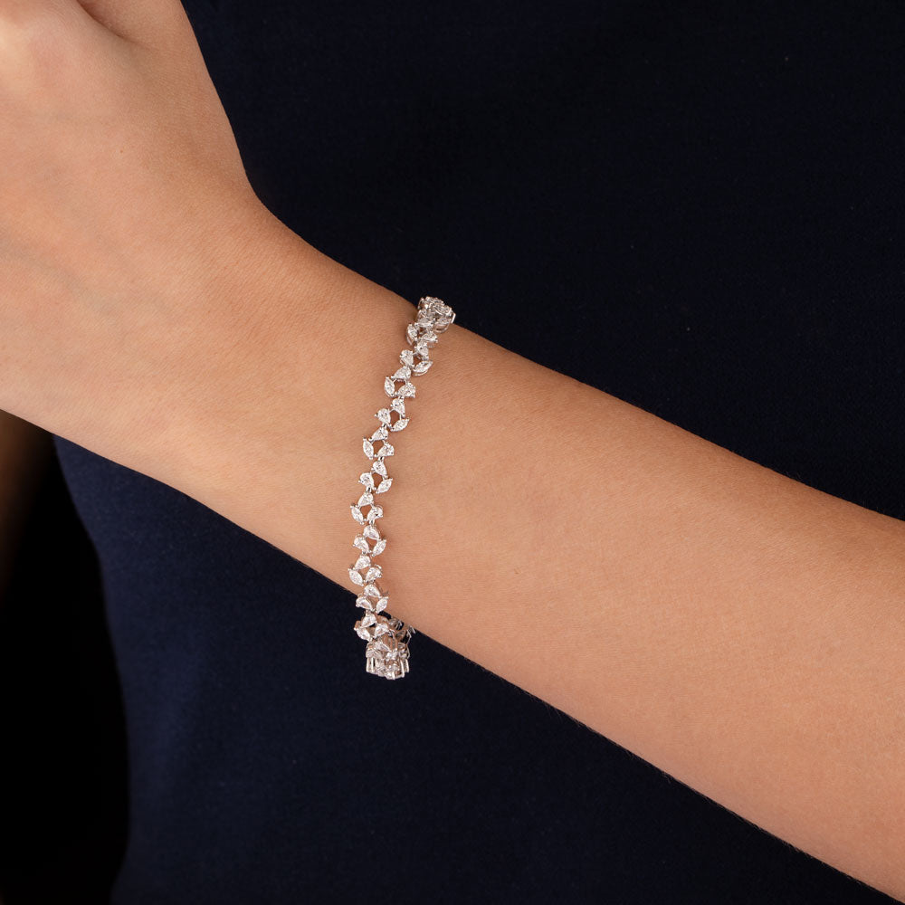 18K White Gold Diamond Bracelet - 3.58ct VVS-EF