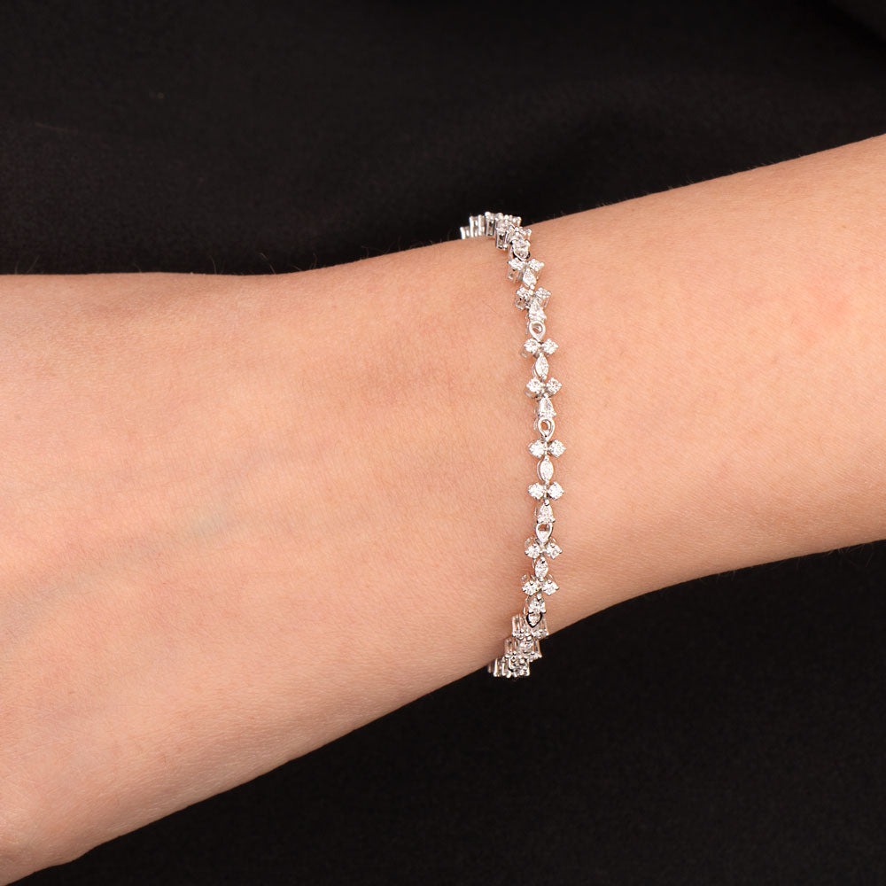 18K White Gold Diamond Bracelet - 1.395ct VVS-VS-EF