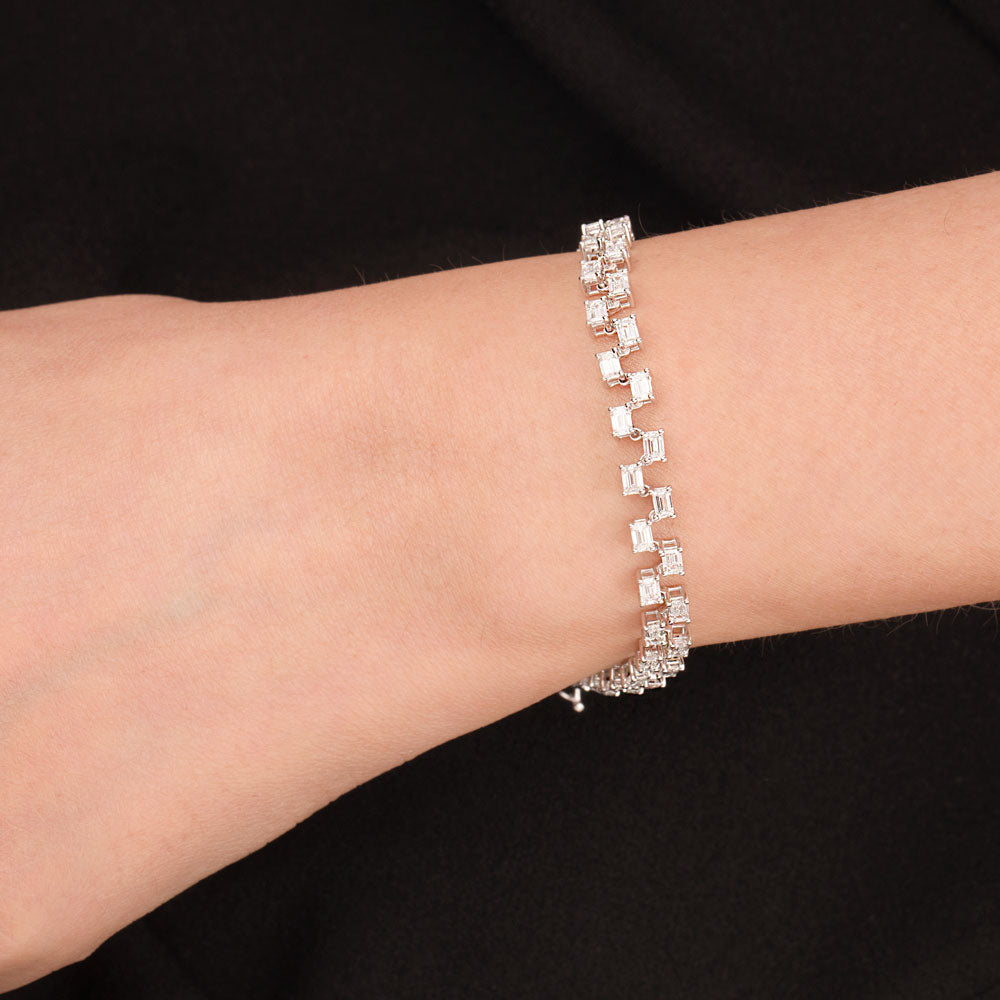 18K White Gold Diamond Bracelet - 4.602ct VVS-EF