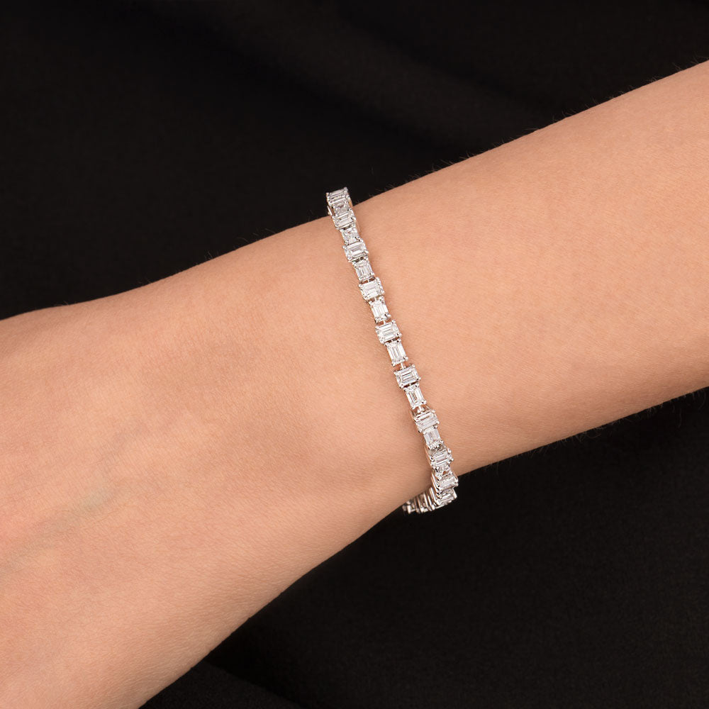 18K White Gold Diamond Bracelet - 5.43ct VVS-EF