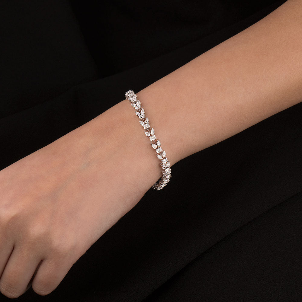 18K White Gold Diamond Bracelet - 4.52ct VVS-EF