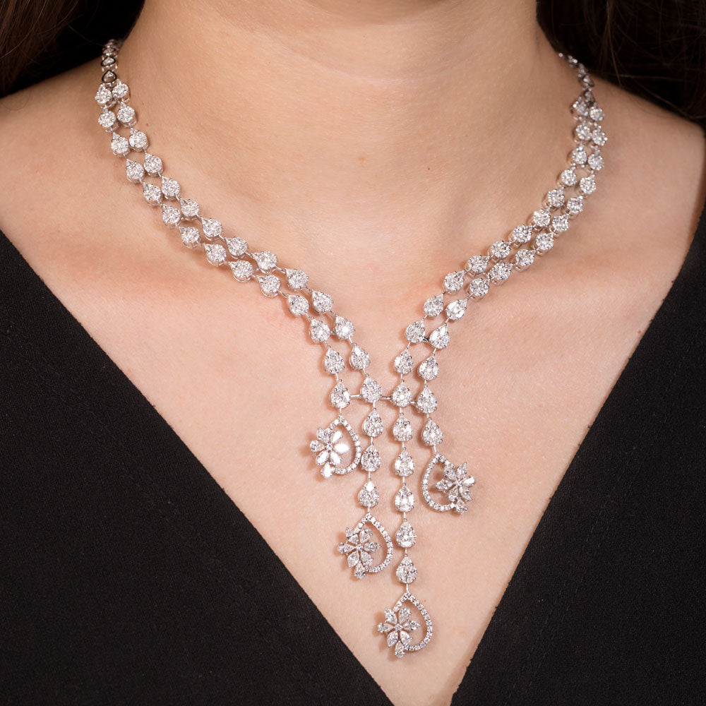 18K White Gold Diamond Necklace - 12.838ct VVS-EF