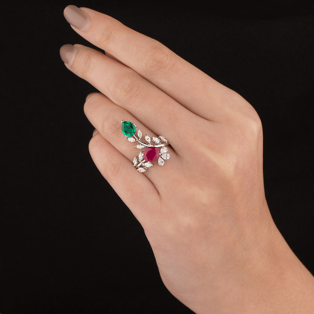 18K White Gold Diamond Ring - 1.03ct VVS-EF with Colour Stones