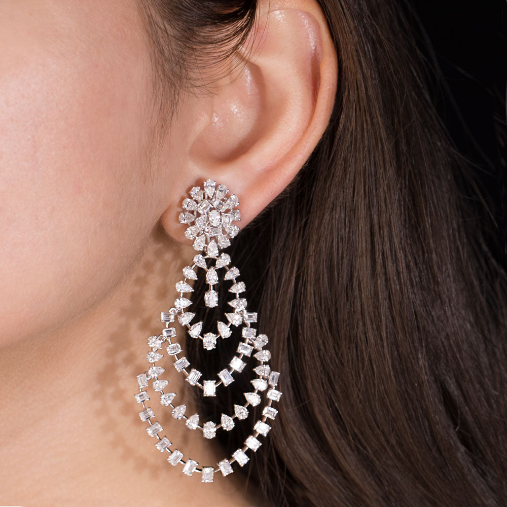 18K White Gold Diamond Earrings - 14.12ct VVS-EF