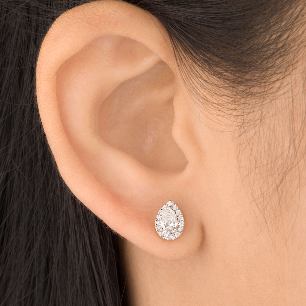 18K White Gold Diamond Earrings - 0.679ct VS-SI-HI